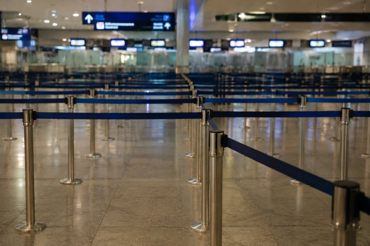 File d'attente à l'immigration de l'aéroport de Suvarnabhumi à l'arrivée en Thaïlande